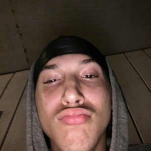 Meet your Posher, Cameron